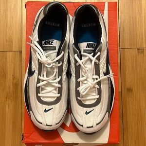 Nike Men’s Initiator running shoes